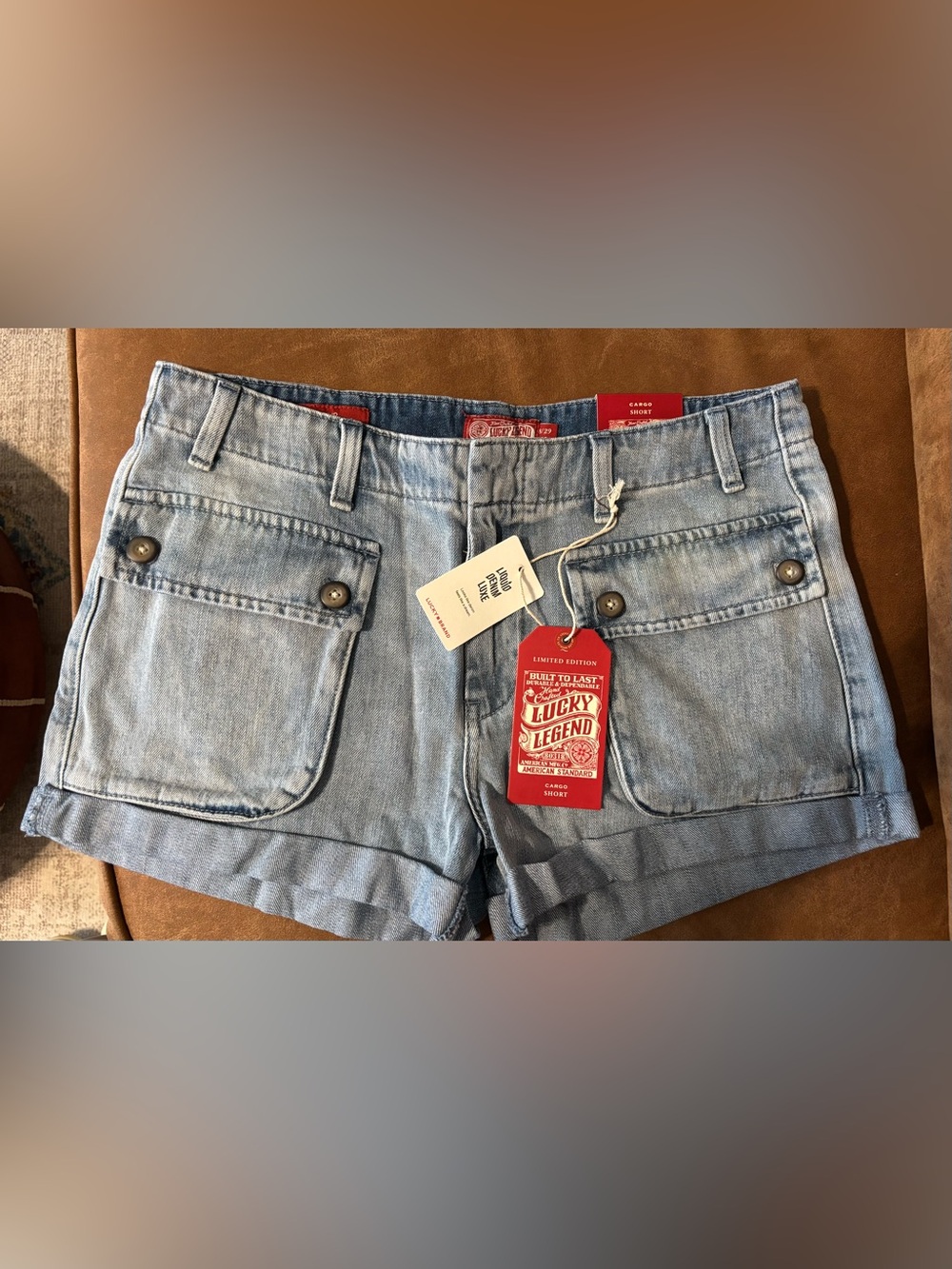 NWT Lucky Brand Lucky Legend Denim Cargo Shorts - Light Wash - Size 8 / 29